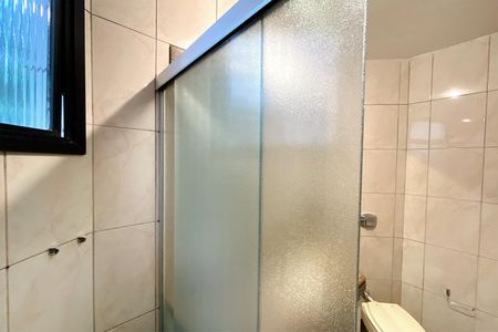 Apartamento à venda com 105m², 2 quartos e 2 vagas Apartamento à venda com 105m², 2 quartos e 2 vagasbanheiro suite