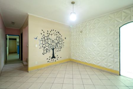 Sala de casa para alugar com 3 quartos, 90m² em Vila Nogueira, Diadema
