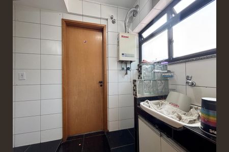 Apartamento para alugar com 111m², 3 quartos e 2 vagasÁrea de serviço