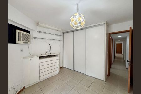 Apartamento para alugar com 111m², 3 quartos e 2 vagasQuarto 3