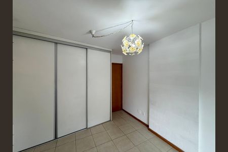 Apartamento para alugar com 111m², 3 quartos e 2 vagasQuarto 3