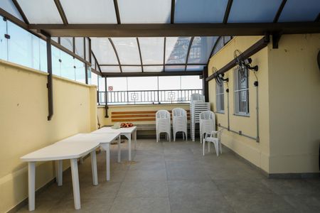 Apartamento para alugar com 52m², 2 quartos e 1 vaga