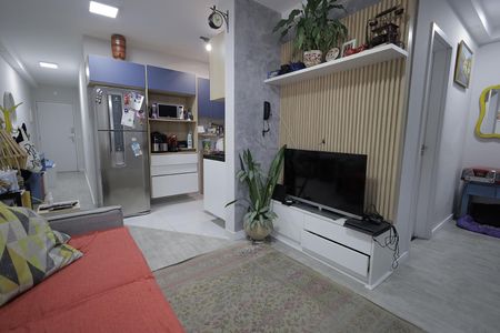 Sala de apartamento à venda com 2 quartos, 60m² em Santa Maria, Santo André