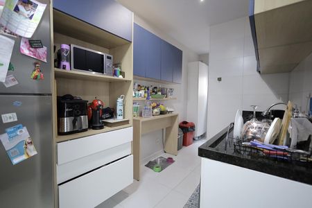 Apartamento à venda com 60m², 2 quartos e 1 vagaCozinha