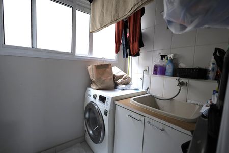 Apartamento à venda com 60m², 2 quartos e 1 vagaÁrea de Serviço