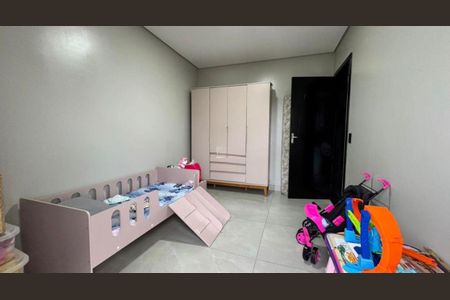 Quarto de casa para alugar com 3 quartos, 200m² em Vila Nova Bonsucesso, Guarulhos