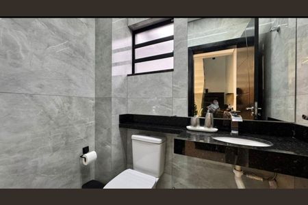 Banheiro de casa para alugar com 3 quartos, 200m² em Vila Nova Bonsucesso, Guarulhos