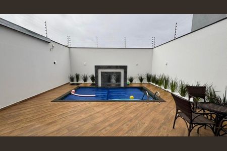 Casa para alugar com 200m², 3 quartos e 4 vagas Casa para alugar com 200m², 3 quartos e 4 vagasÁrea externa