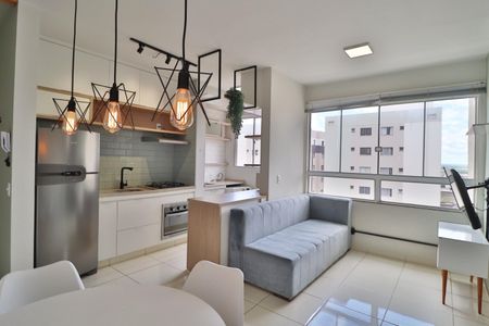 Sala de apartamento para alugar com 2 quartos, 53m² em Laranjeiras, Uberlândia