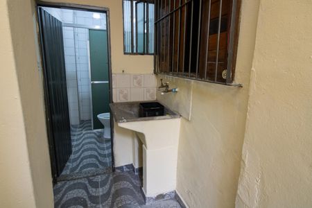 Casa para alugar com 24m², 1 quarto e sem vaga Casa para alugar com 24m², 1 quarto e sem vagaLavanderia / Banheiro