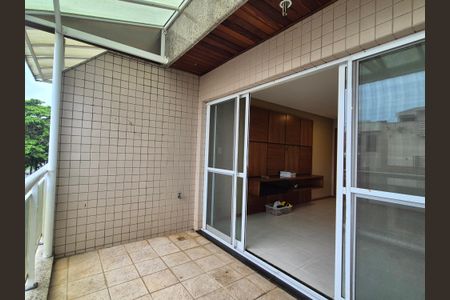 Apartamento à venda com 296m², 4 quartos e 3 vagasVaranda 