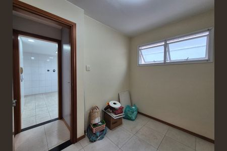 Apartamento à venda com 296m², 4 quartos e 3 vagasEscritório 