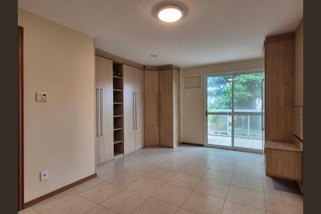 Apartamento à venda com 296m², 4 quartos e 3 vagasSuíte 2