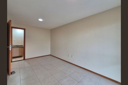 Apartamento à venda com 296m², 4 quartos e 3 vagasSuíte 