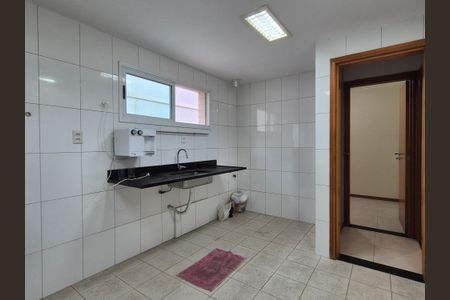 Apartamento à venda com 296m², 4 quartos e 3 vagasCozinha 