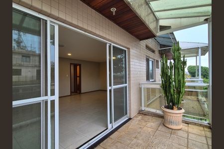 Apartamento à venda com 296m², 4 quartos e 3 vagasVaranda 