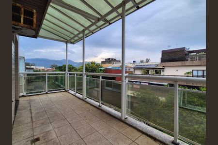 Apartamento à venda com 296m², 4 quartos e 3 vagasVaranda 