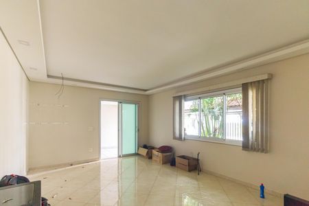 Sala de casa à venda com 3 quartos, 300m² em Vila Aricanduva, São Paulo