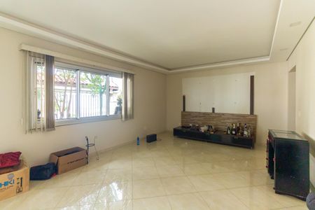 Sala de casa à venda com 3 quartos, 300m² em Vila Aricanduva, São Paulo