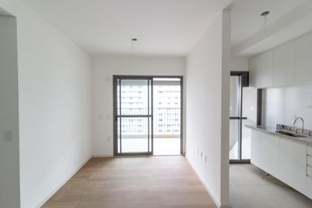 Sala de apartamento para alugar com 2 quartos, 62m² em Santo Amaro, São Paulo