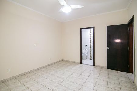 Apartamento para alugar com 114m², 3 quartos e 1 vagaSuite 