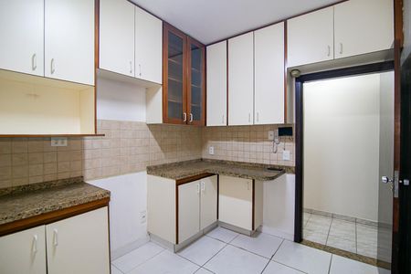 Apartamento para alugar com 114m², 3 quartos e 1 vagaCozinha