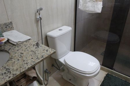 Casa de condomínio à venda com 600m², 6 quartos e 2 vagasBanheiro da Suíte 1