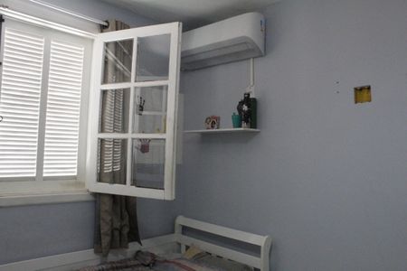 Casa de condomínio à venda com 600m², 6 quartos e 2 vagasQuarto 4