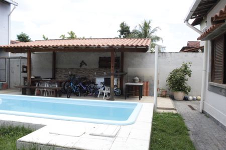 Casa de condomínio à venda com 600m², 6 quartos e 2 vagasÁrea externa