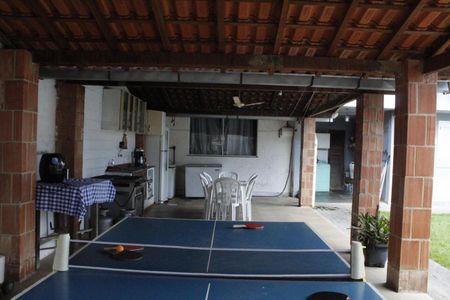 Casa de condomínio à venda com 600m², 6 quartos e 2 vagasÁrea externa