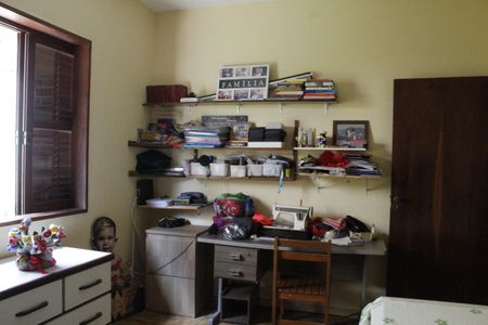 Casa de condomínio à venda com 600m², 6 quartos e 2 vagasQuarto 1