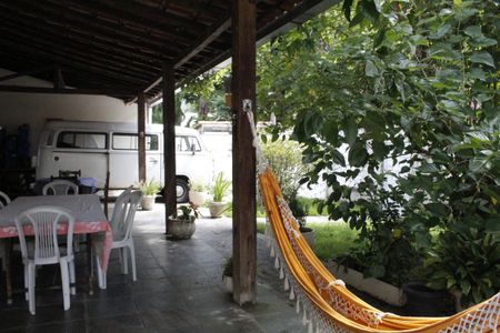 Casa de condomínio à venda com 600m², 6 quartos e 2 vagasÁrea externa