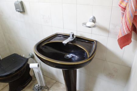 Casa de condomínio à venda com 600m², 6 quartos e 2 vagasLavabo