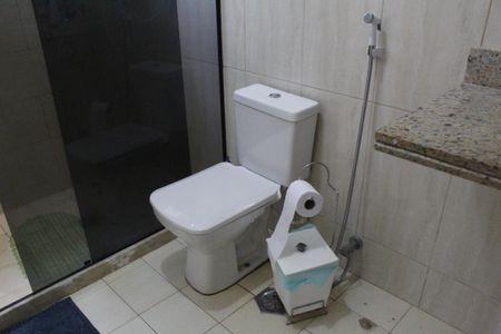 Casa de condomínio à venda com 600m², 6 quartos e 2 vagasBanheiro da Suíte 2