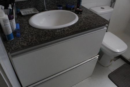 Casa de condomínio à venda com 600m², 6 quartos e 2 vagasBanheiro Social