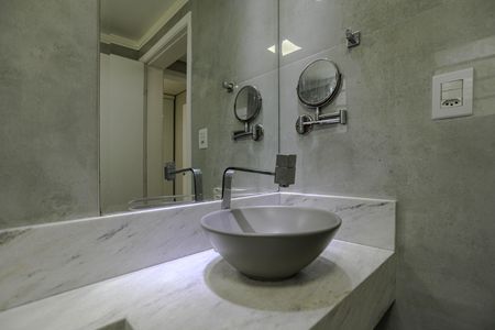 Apartamento para alugar com 54m², 2 quartos e 1 vagaBanheiro