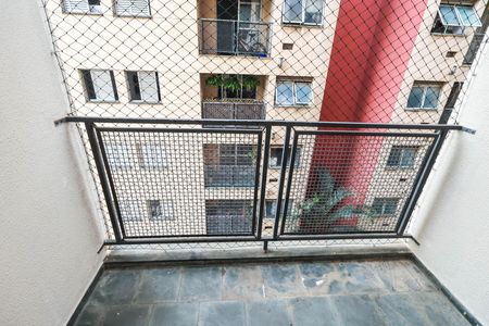 Varanda de apartamento para alugar com 3 quartos, 72m² em Jardim Santa Emilia, São Paulo