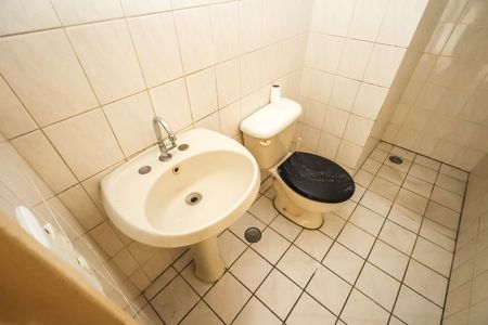 Apartamento para alugar com 72m², 3 quartos e 1 vaga Apartamento para alugar com 72m², 3 quartos e 1 vagaBanheiro