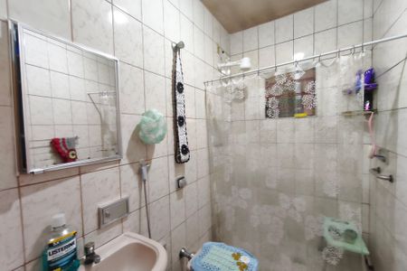 Casa à venda com 139m², 3 quartos e 5 vagas Casa à venda com 139m², 3 quartos e 5 vagasCasa 2 - Banheiro