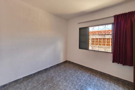 Casa à venda com 139m², 3 quartos e 5 vagas Casa à venda com 139m², 3 quartos e 5 vagasQuarto 1