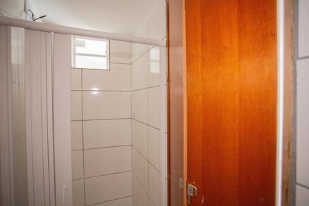 Apartamento para alugar com 100m², 2 quartos e sem vagaBANHEIRO