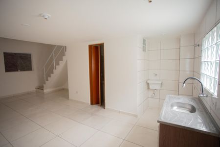 SALA E COZINHA de apartamento para alugar com 2 quartos, 100m² em Sítio do Mandaqui, São Paulo