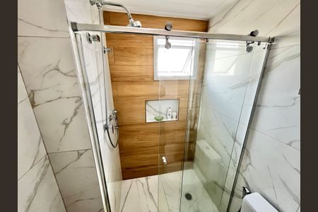 Apartamento à venda com 110m², 3 quartos e 2 vagas Apartamento à venda com 110m², 3 quartos e 2 vagasBanheiro da Suíte 2