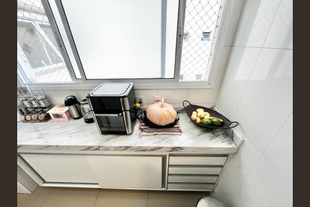 Apartamento à venda com 110m², 3 quartos e 2 vagas Apartamento à venda com 110m², 3 quartos e 2 vagasÁrea de ServiçoÁrea de Serviço