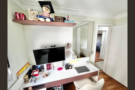 Apartamento à venda com 110m², 3 quartos e 2 vagas Apartamento à venda com 110m², 3 quartos e 2 vagasQuarto Suíte 3