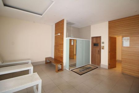 Apartamento à venda com 110m², 3 quartos e 2 vagas Apartamento à venda com 110m², 3 quartos e 2 vagasSaúna