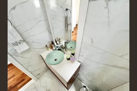 Apartamento à venda com 110m², 3 quartos e 2 vagas Apartamento à venda com 110m², 3 quartos e 2 vagasBanheiro da Suíte 2