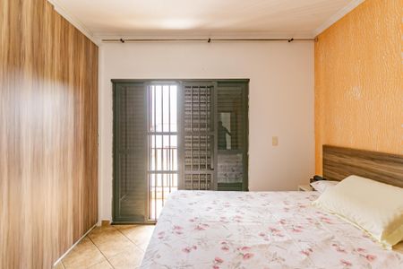 Casa à venda com 125m², 3 quartos e 2 vagas Casa à venda com 125m², 3 quartos e 2 vagasSuíte