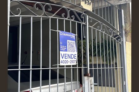 Casa à venda com 98m², 2 quartos e 1 vagaFachada 