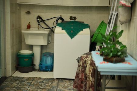 Casa à venda com 98m², 2 quartos e 1 vagaBanheiro de serviço